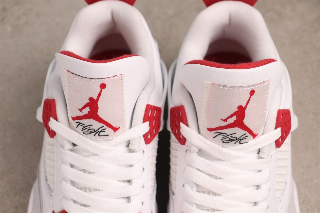 今日 エアジョーダン