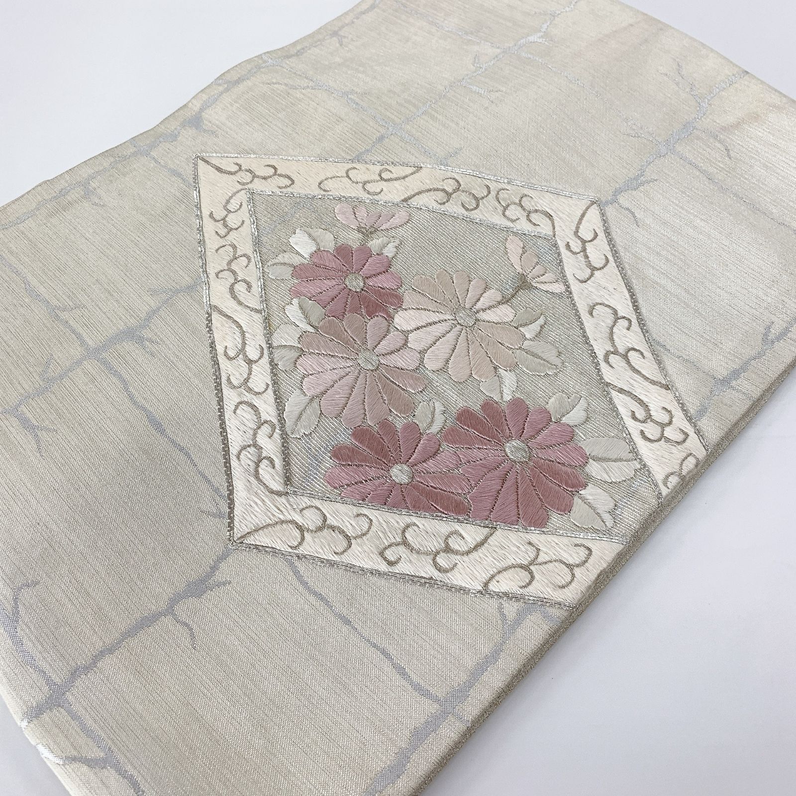 名古屋帯　総刺繍　菊柄　009 名古屋帯 総刺繍 菊柄 009