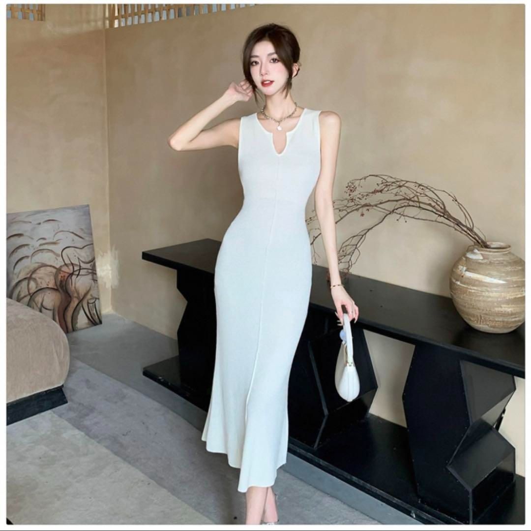 ♥ 春のお出かけに 着痩せノースリーブロングドレス