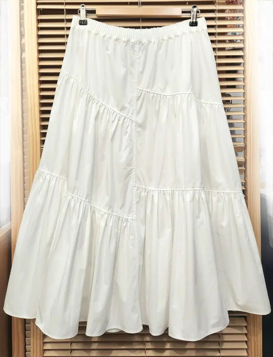 絶対にお買得! トリーバーチ プリーツ スカート 77 88