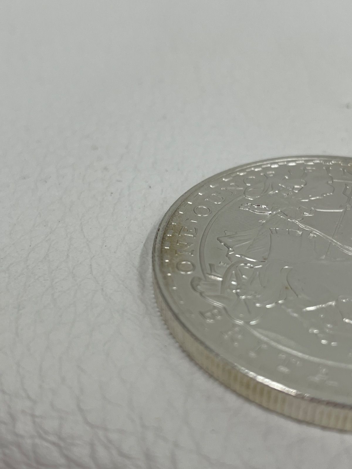 銀貨 イギリス 2ポンド ブリタニア銀貨 1オンス