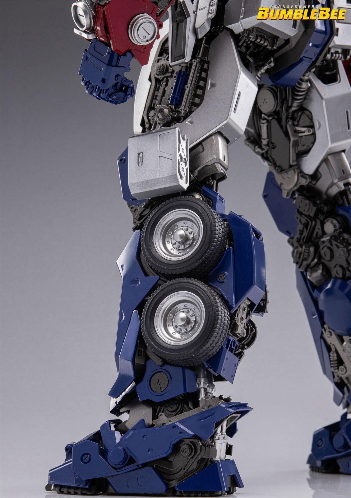 オプティマス プライム Transformers: The Last Knight DLX Optimus