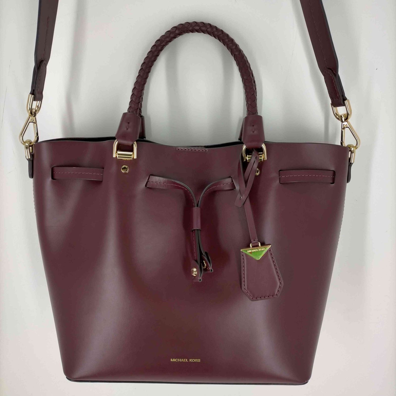 Michael kors blakely discount medium bucket bag