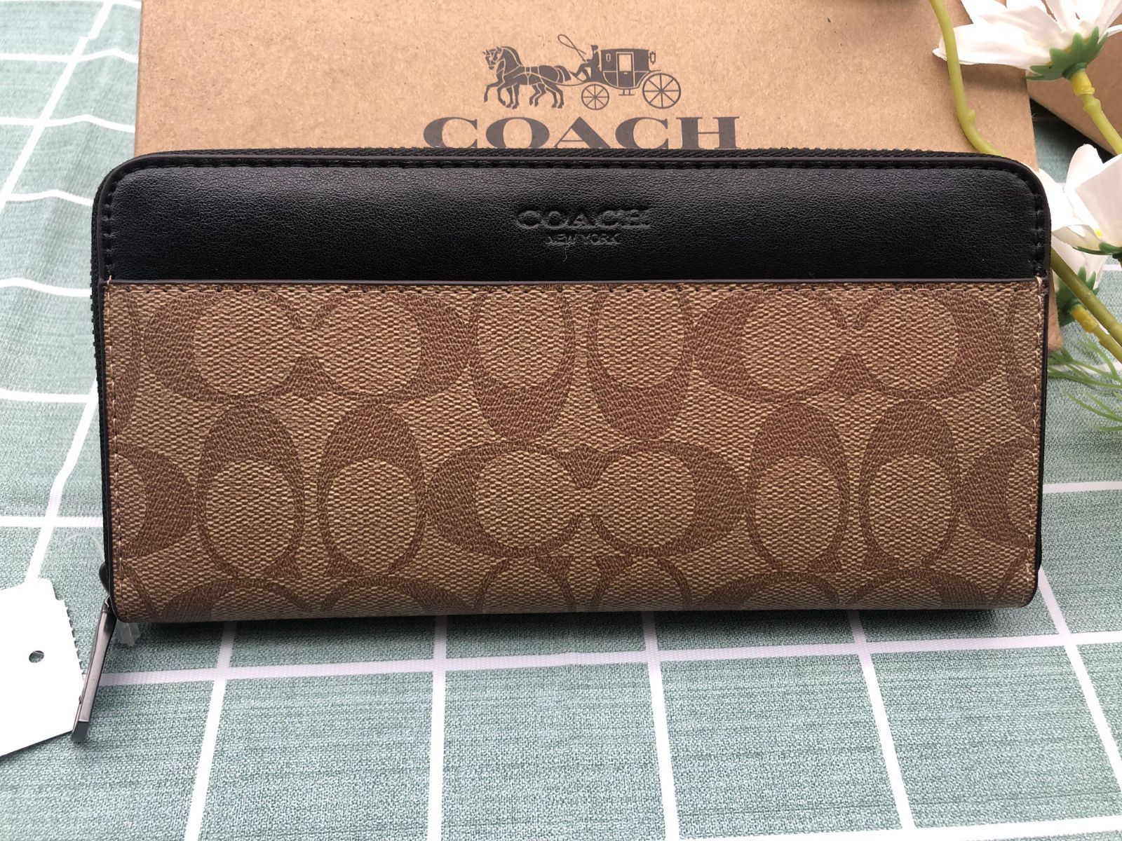 COACH コーチ財布 長財布  クーポン配布  プレゼント 小銭入れあり  新品 未使用 ラウンドファスナー レザー  メンズ  ウォレット CC  293