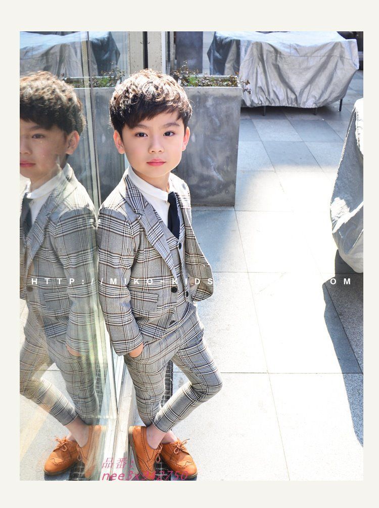 男の子スーツ