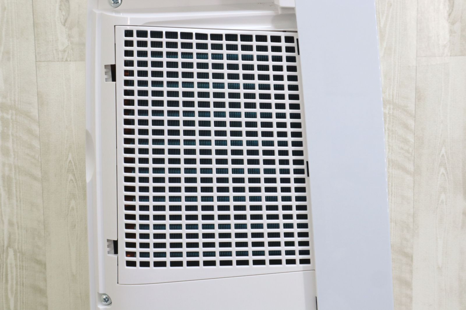 SHARP シャープ 冷風 衣類乾燥除湿器 コンパクトクール CM-S100ーW 製 取説付き WWW_KANDAIZUMI_COM