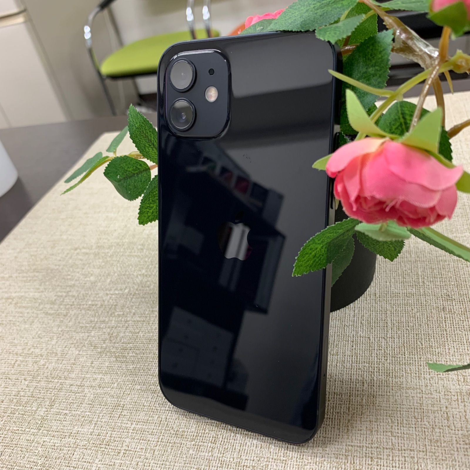 iPhone 12 安いよ - メルカリ
