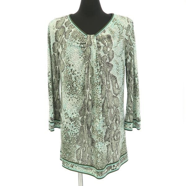 レオナール カットソー 【Bランク】【中古】 - メルカリ 