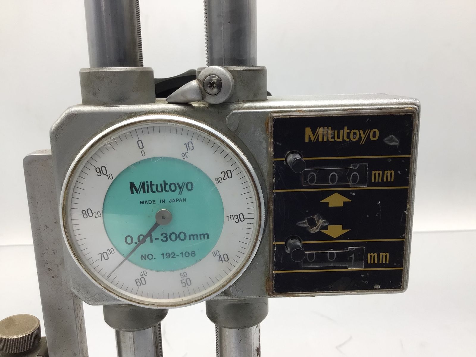 ミツトヨ(Mitutoyo) 簡易形ハイトゲージ 中古品】○Mitutoyo/ミツトヨ ハイトゲージ 192-106