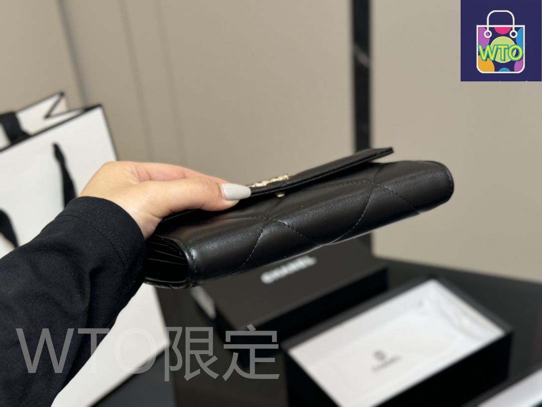 本日発送☆CHANEL☆チェーンウォレット 本日限定特価】シャネル チェーンウォレット 18.11cm フルレザー