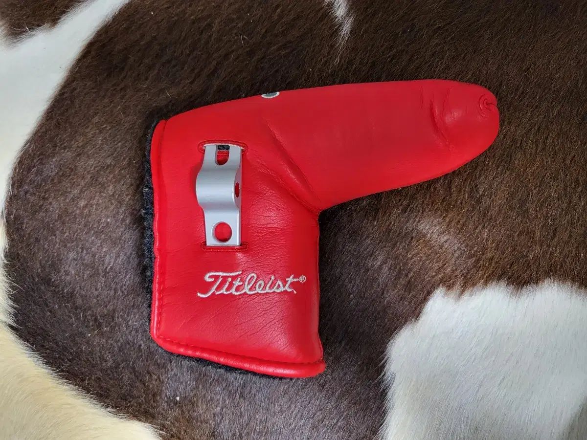 新品 スコッティキャメロン キーホルダー パター カバー タイトリスト