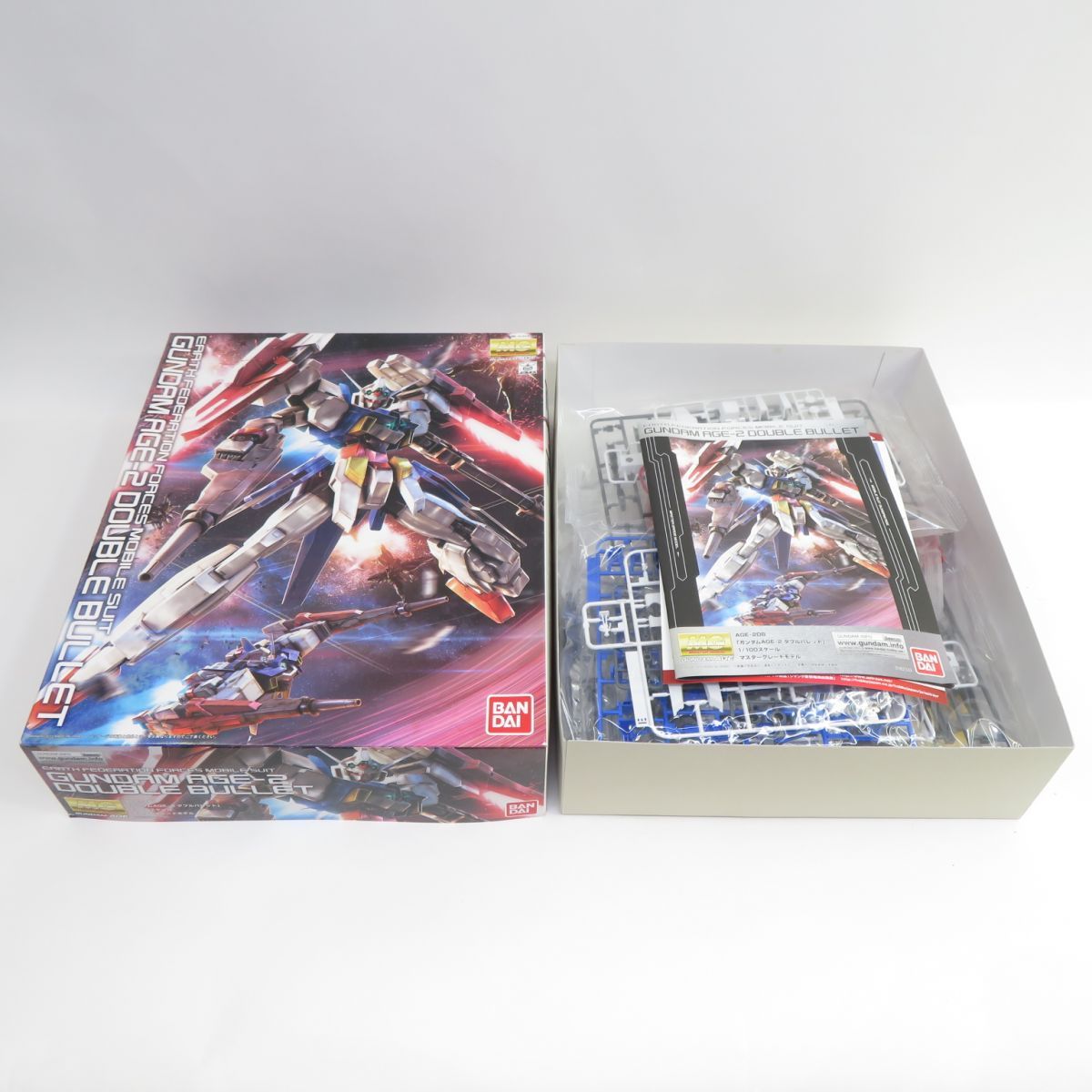 BANDAI - MG 1/100 ガンダムAGE-2 ダブルバレット MG 1/100 ガンダムAGE-2 ダブルバレット | バンダイによる、遊び