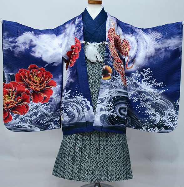 刺繍入り 豪華 5歳袴セット （男の子 5歳 7歳 金刺繍紋入り 羽織袴 