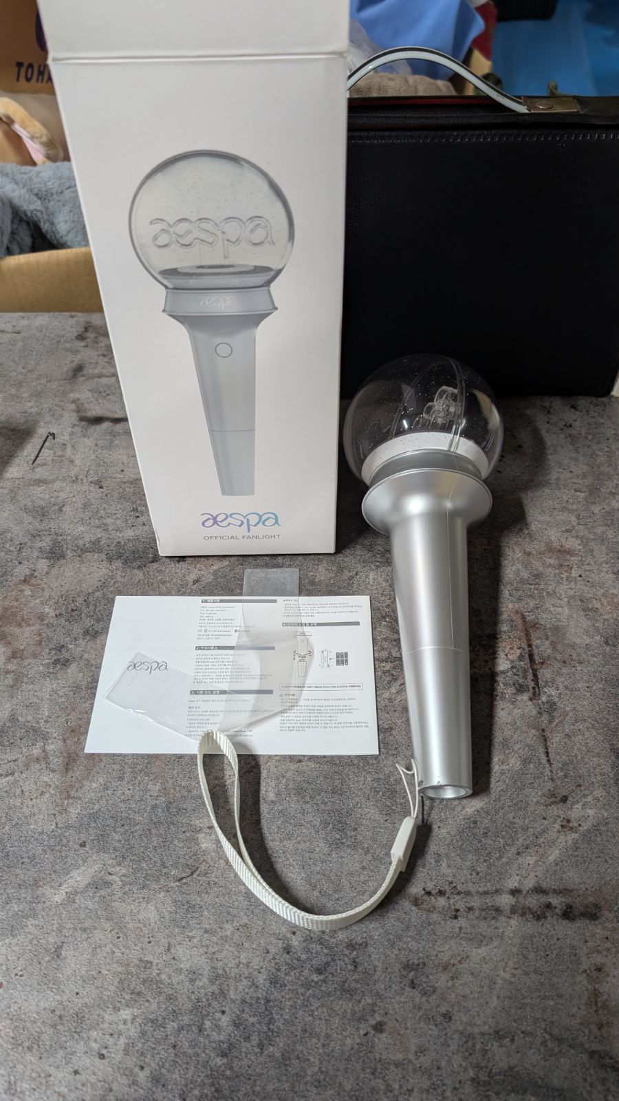 aespa ペンライト　エスパ　　公式ペンライト　ウィンター aespa OFFICIAL FANLIGHT | SMTOWN OFFICIAL ONLINE STORE