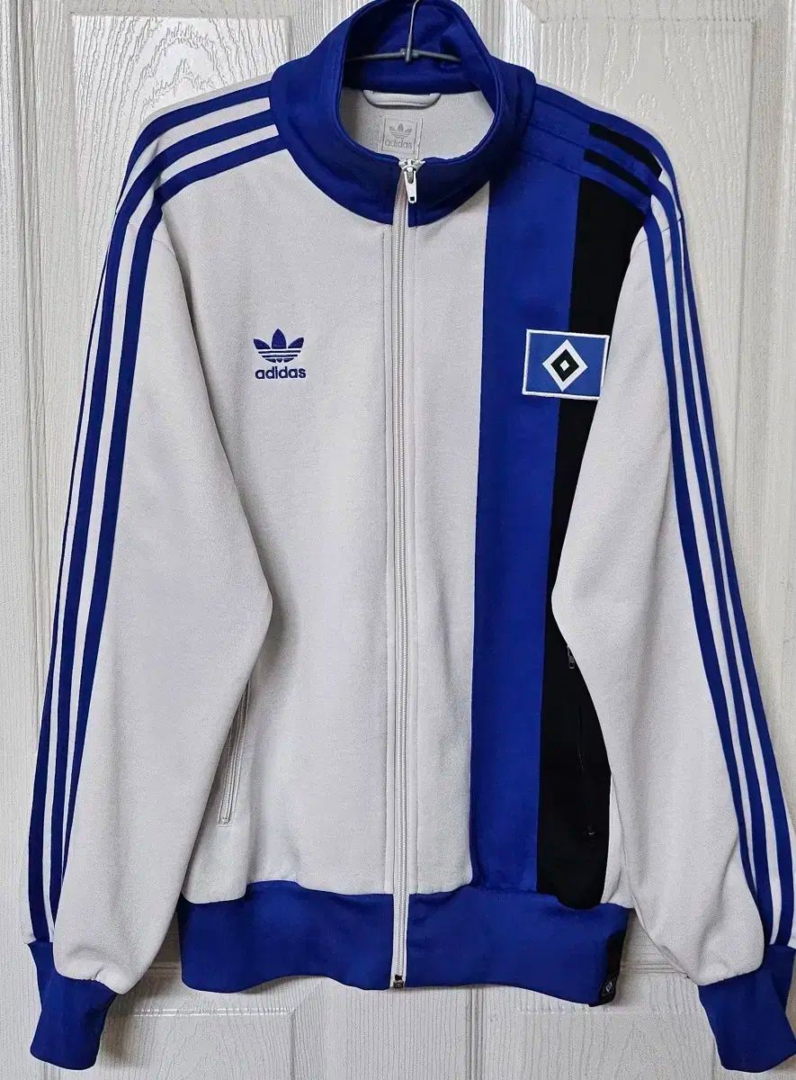 105 adidas(アディダス) ザ・オリジナルズ ハンブルク SV トラックトップ (ジップアップ) ジャージー)