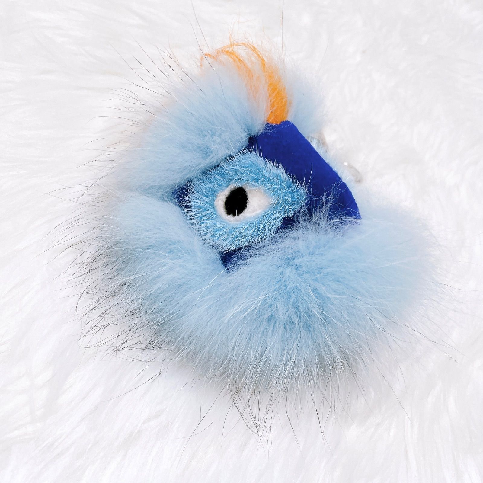FENDI モンスター バック バグズ チャーム 箱あり ブルー - メルカリ