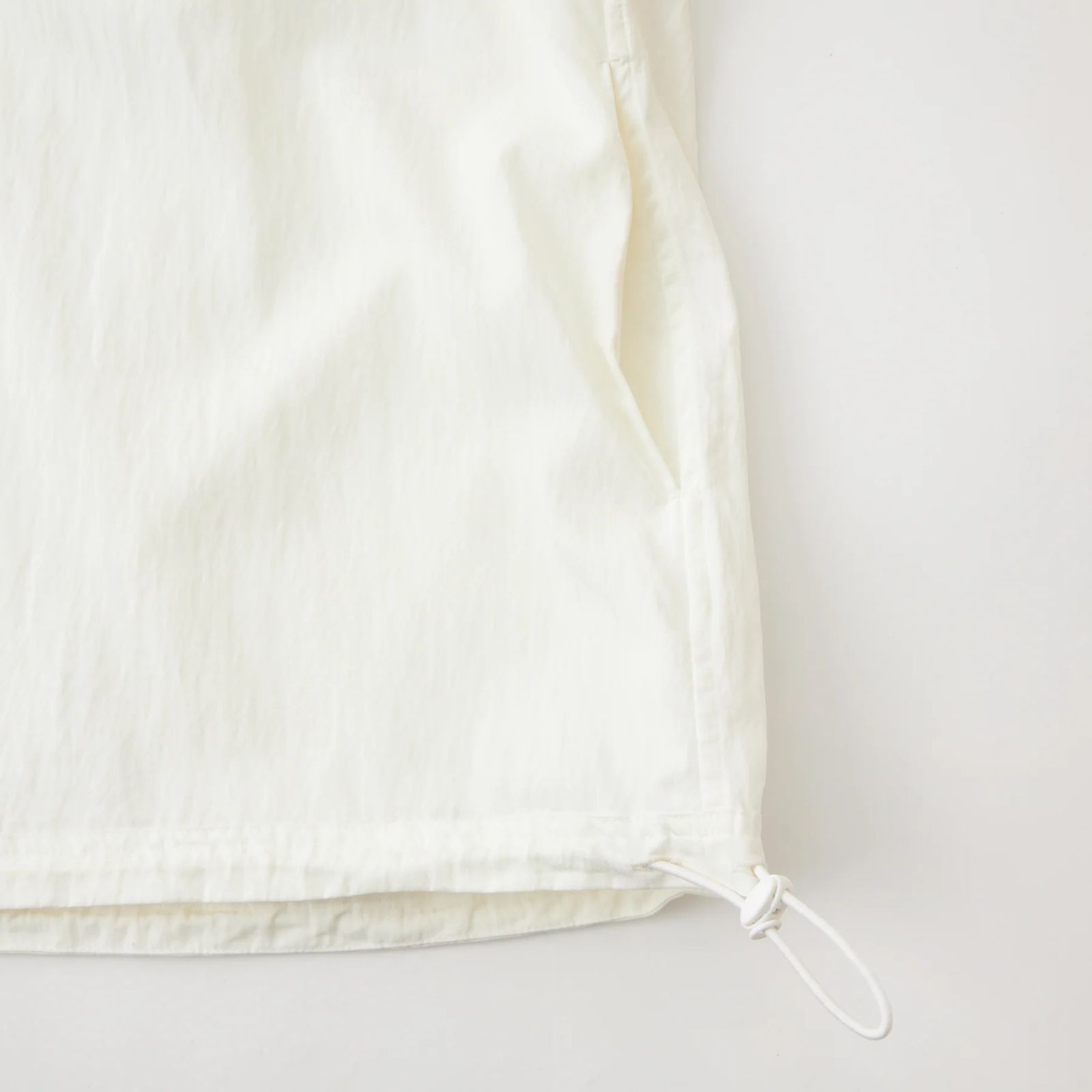 White Mountaineering｜ホワイトマウンテニアリング CREW NECK SHIRT 