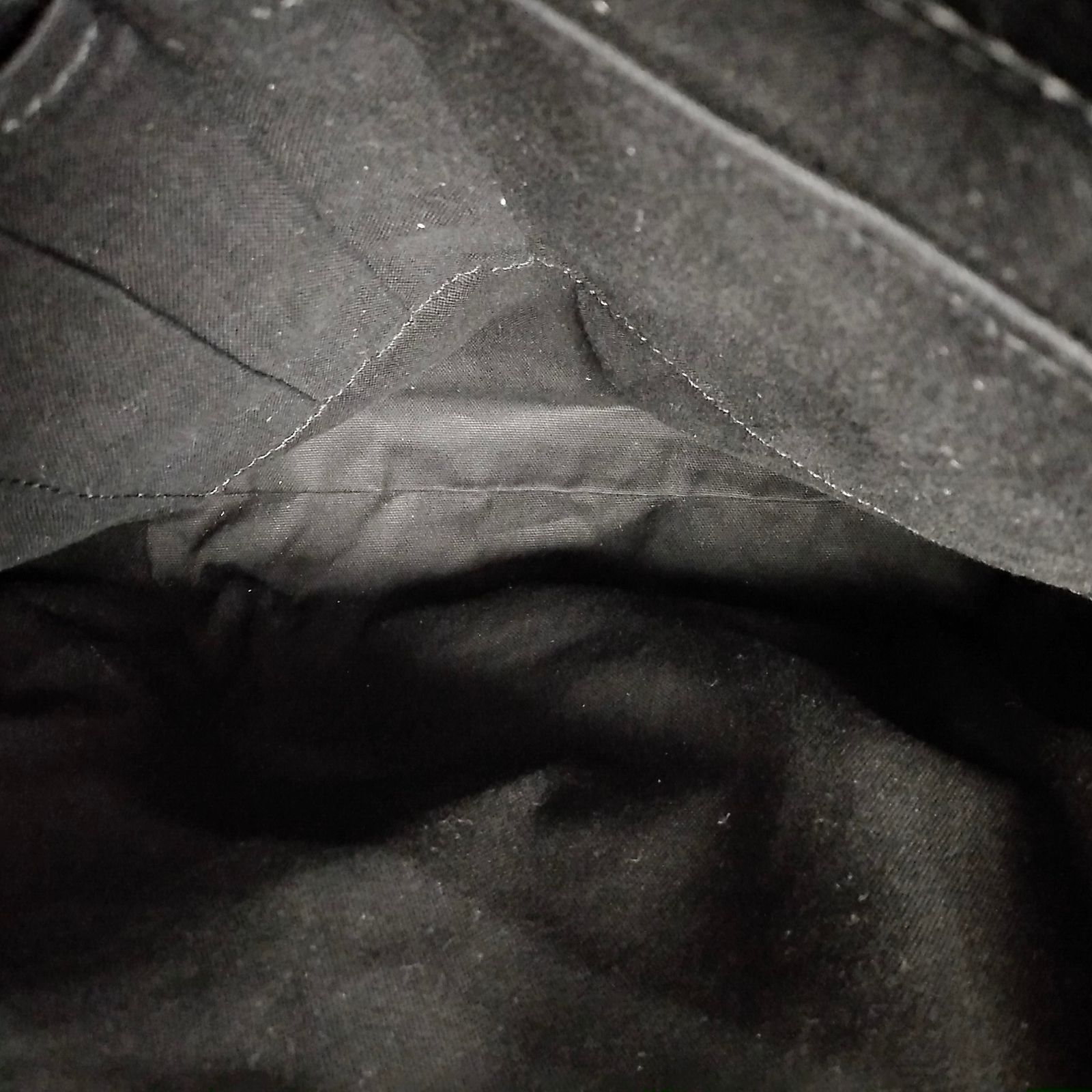 2501-25｜美品｜バーバリー メッセンジャーバッグ レザー ブラック  