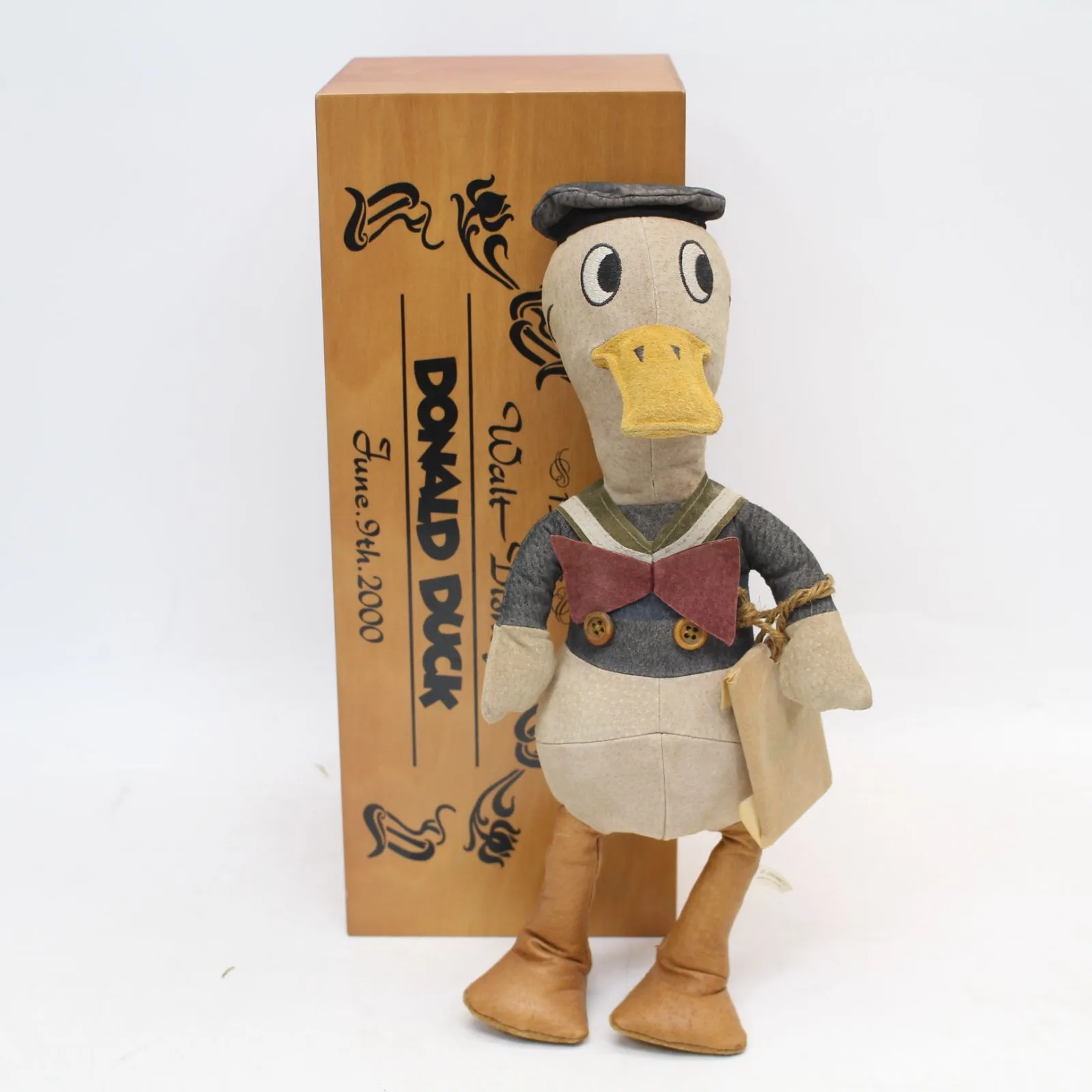 Disney - ディズニーストア　ドナルド　2000年発売　オールドドナルドダック　1930s auR5jVEtCAEnibr3Bnd9dU.jpg@webp