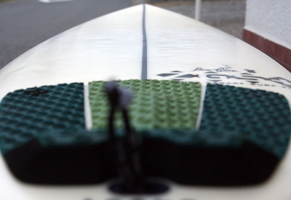 ショートボード 厚めの波も得意