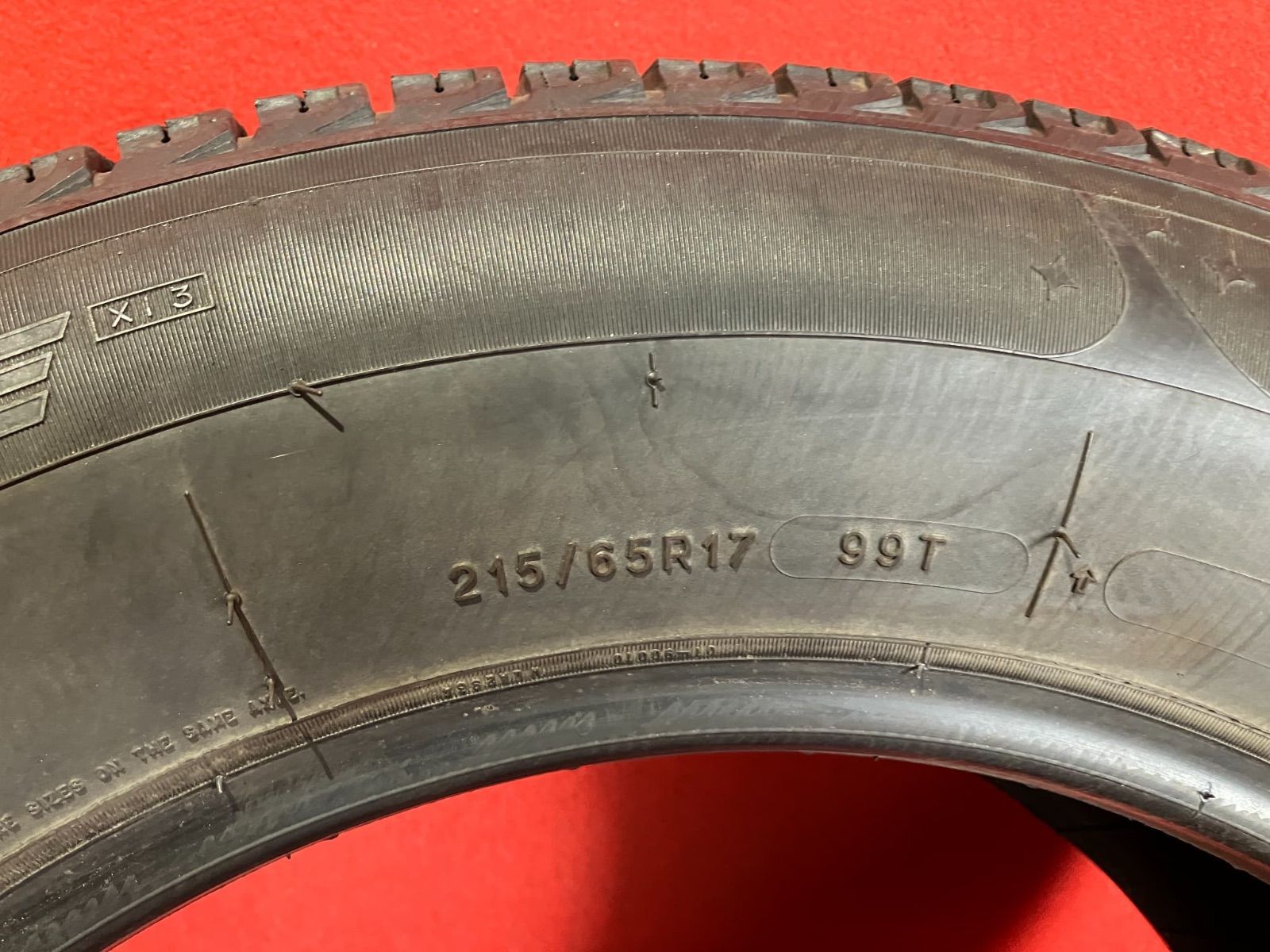 スタッドレスタイヤ 215|65R17