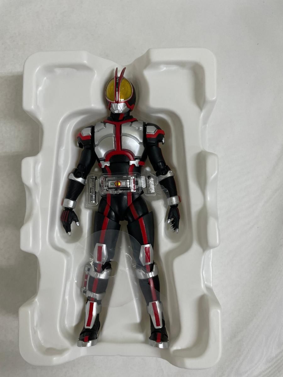 S.H.Figuarts（真骨彫製法）仮面ライダーファイズ HENSHIN EDITION