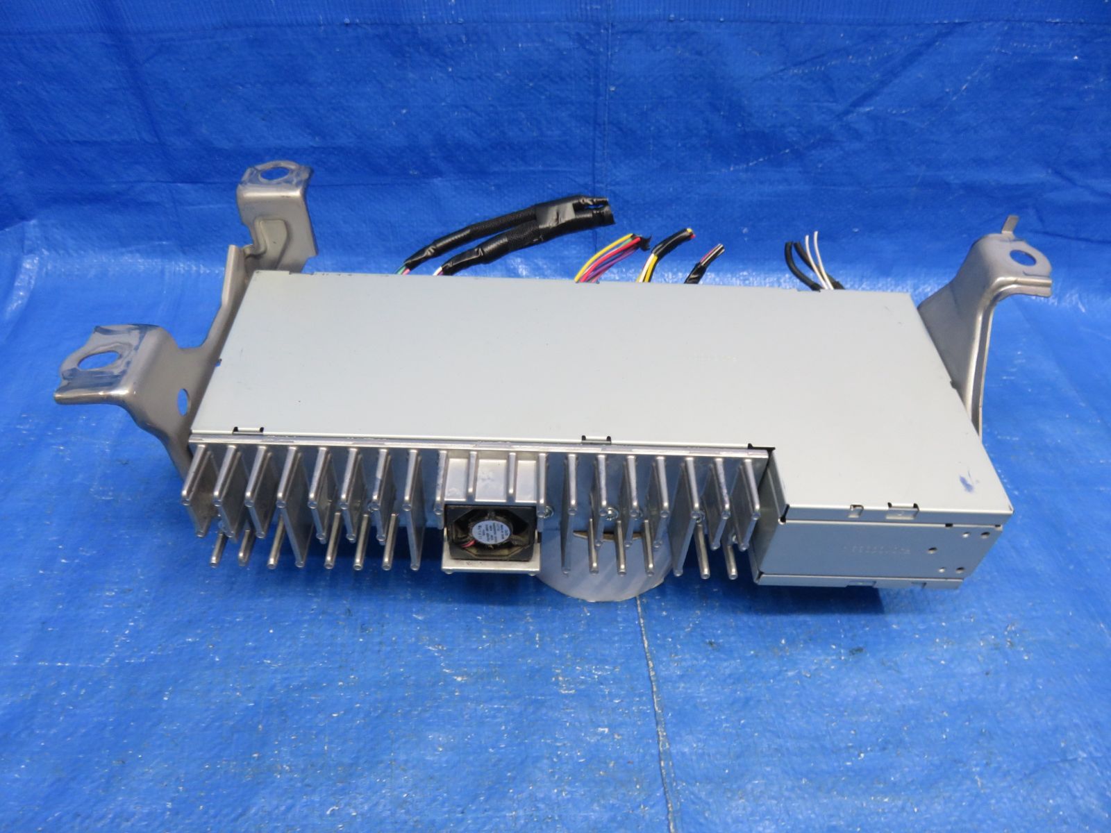 LA5284* 動作OK ヴェルファイア GGH20W/後期 オーディオ アンプ