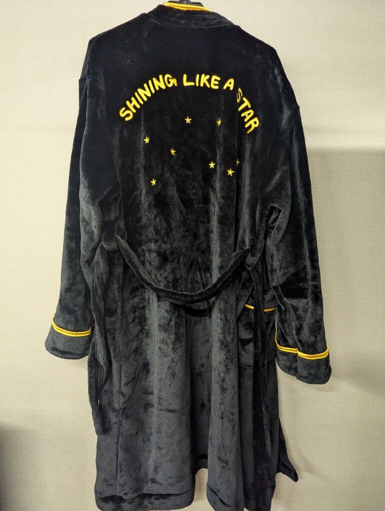 新品 未使用】ATEEZ ソンファ センイル MD ガウン バスローブ 【新品