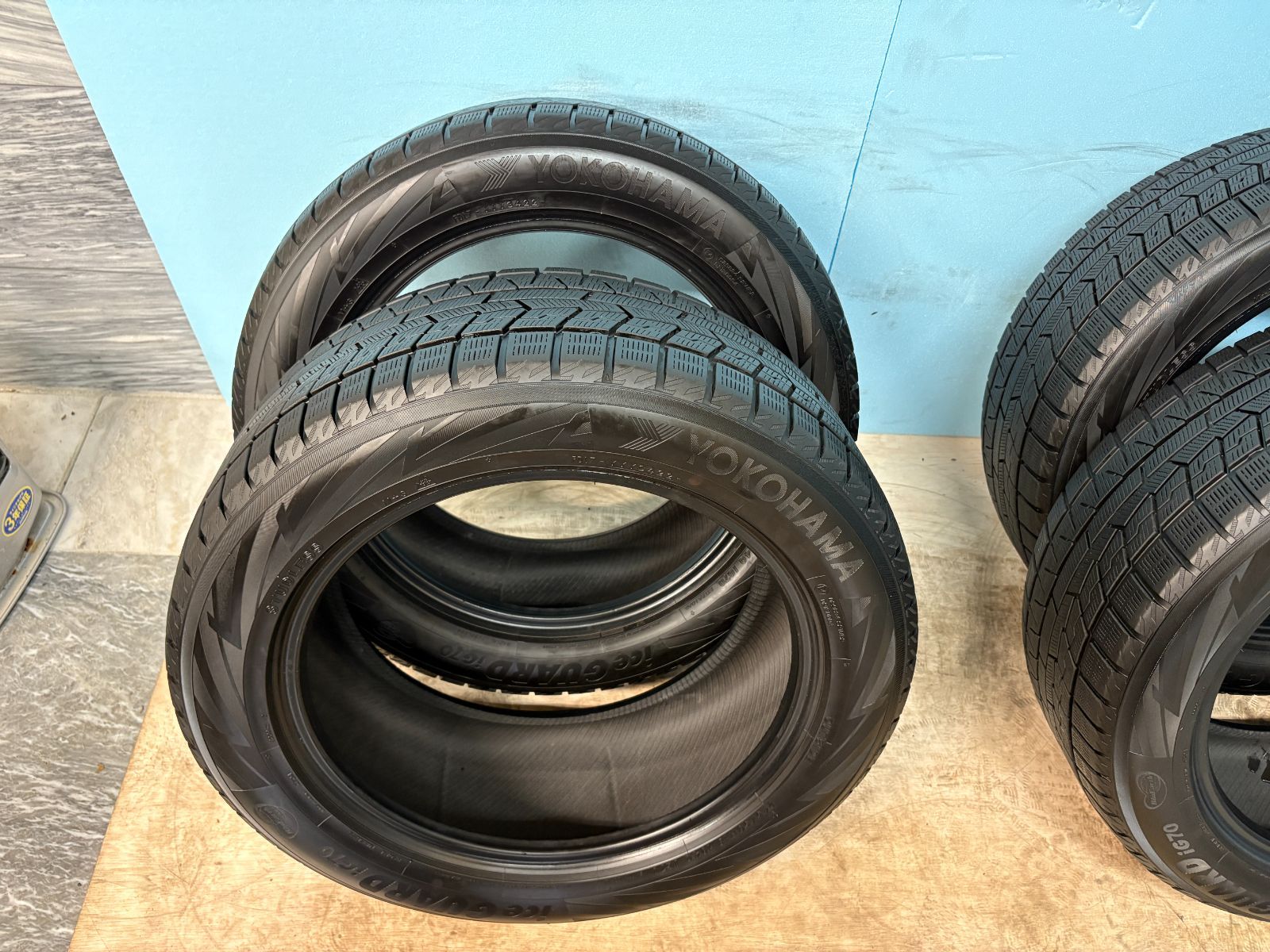 iG70 スタッドレス