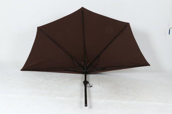 半円パラソル ブラウン