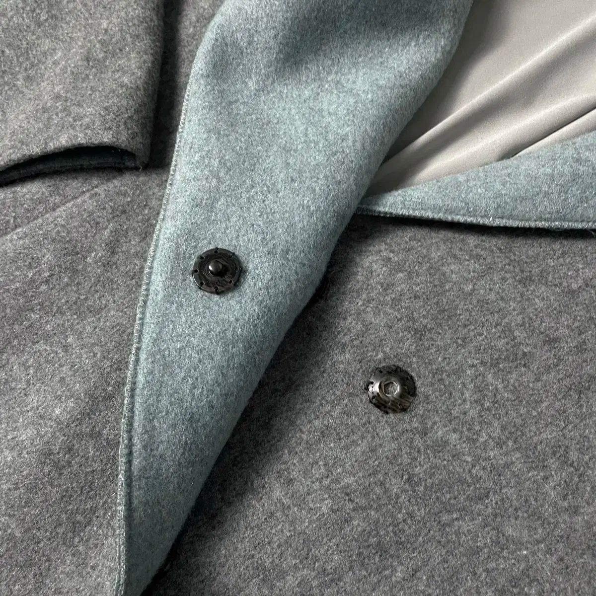 ◆THE IZZAT COLLECTION ウールカシミヤダブルハーフコート IZZAT IZZAT(イザット) ババ レディース カシミヤ ブレンド
