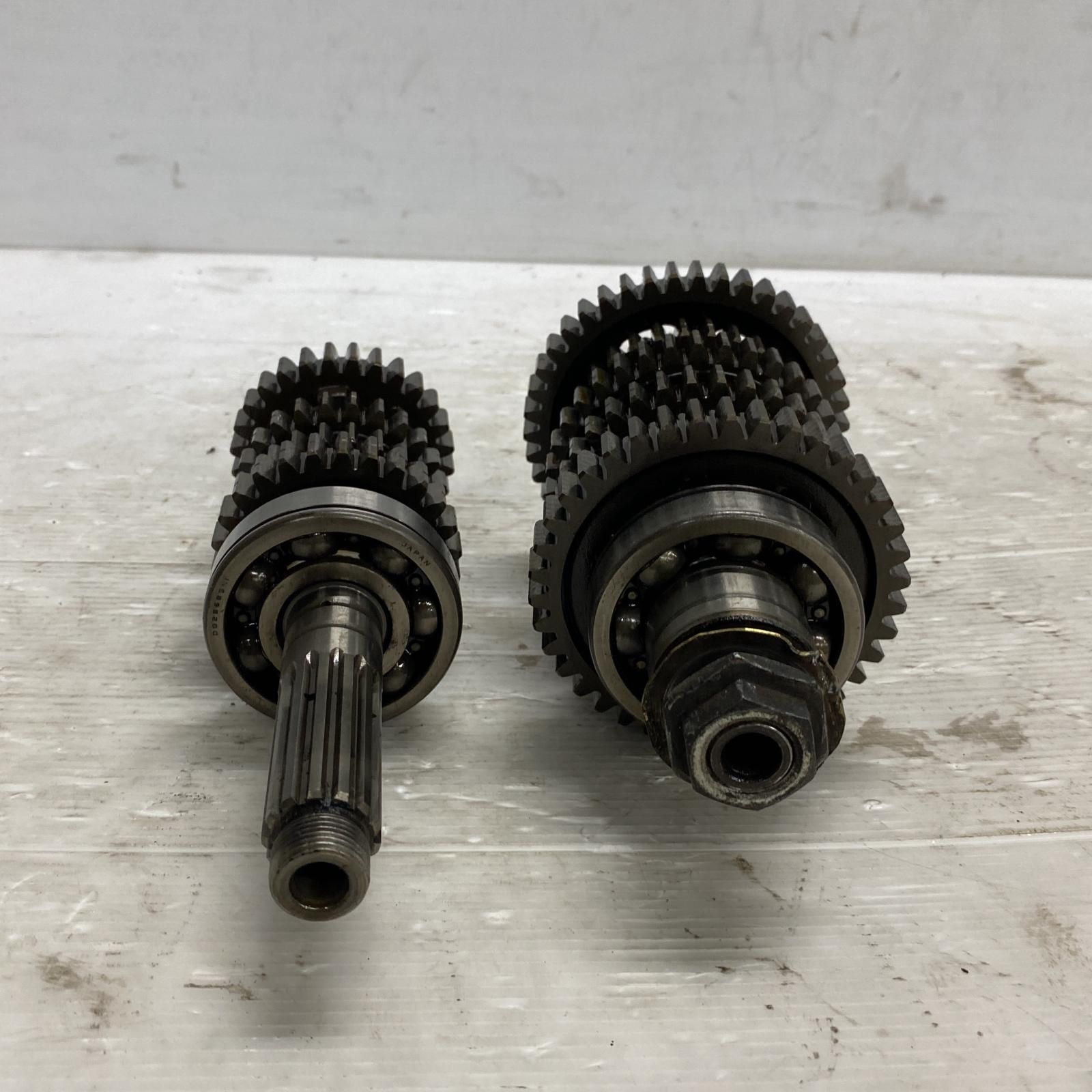 KAWASAKI GPZ1000RX トランスミッション カワサキ [M-250627-35] KAWASAKI GPZ1000RX トランスミッション カワサキ - メルカリ
