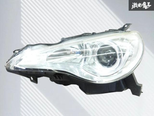 美品 トヨタ 86 zn6 前期 ヘッドライト 純正 左のみ トヨタ 86 純正 ヘッドライト 左 ZN6 前期 助手席側 左側 ハチロク