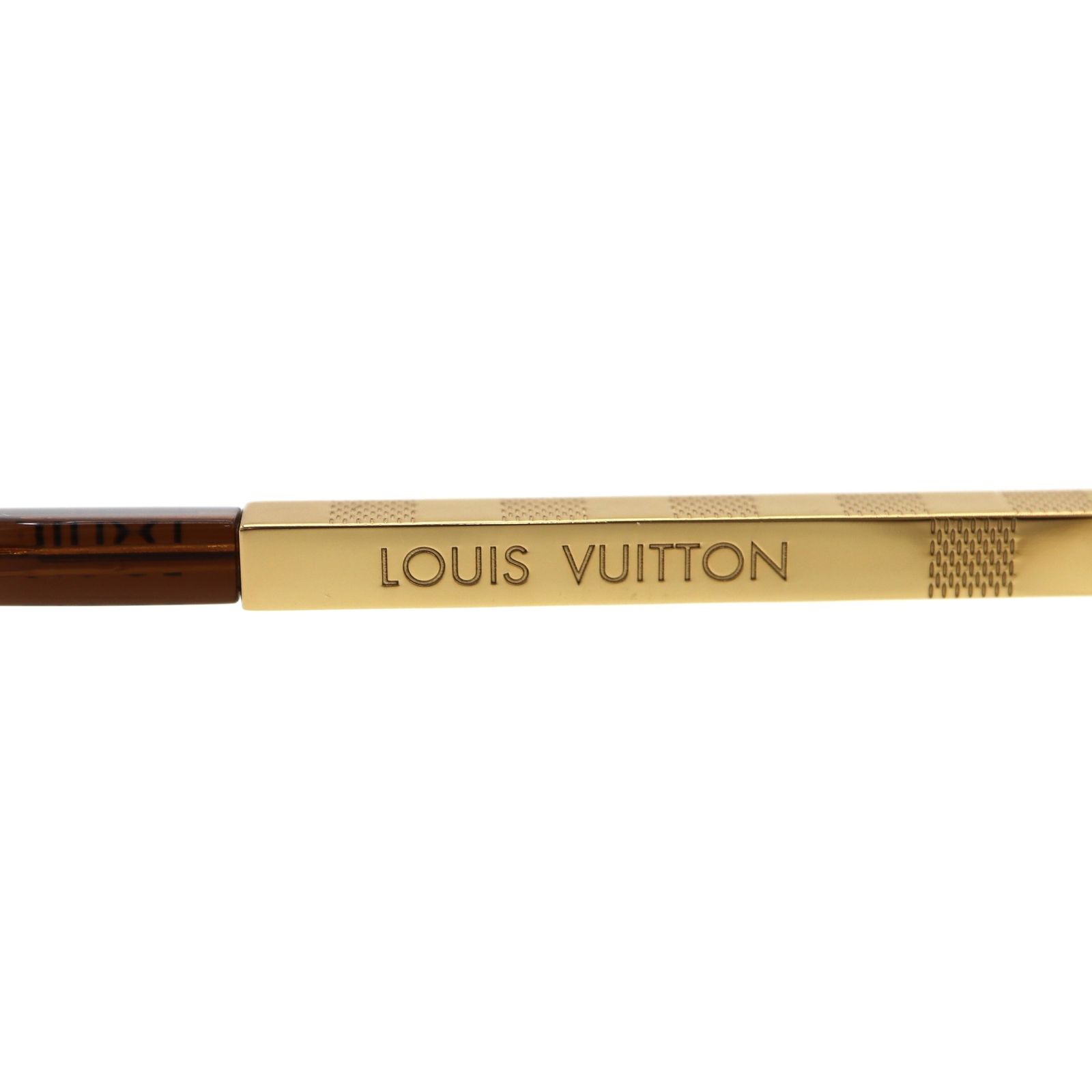 LOUIS
