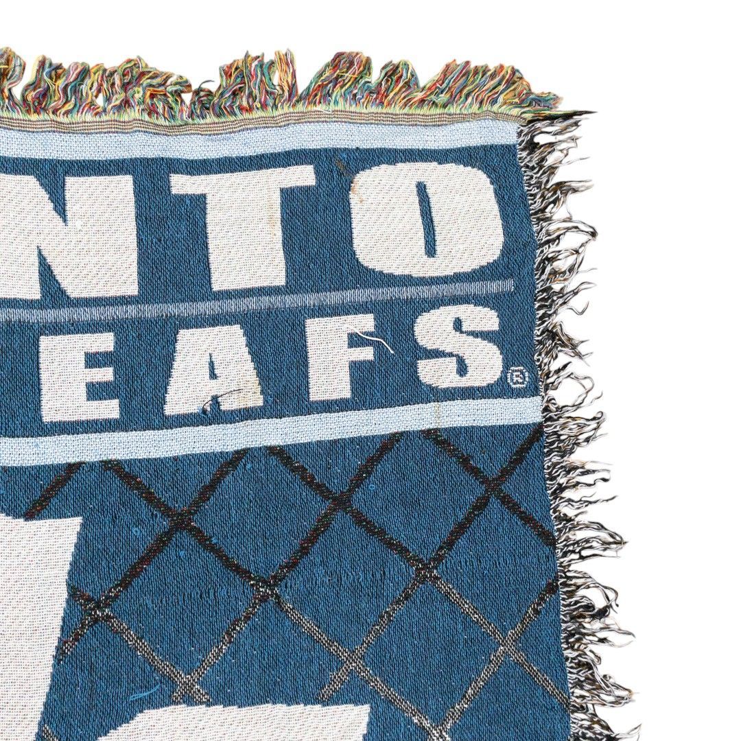 VINTAGE - vintageラグ カーペット NHL メイプルリーフス 1132 VINTAGE - vintageラグ カーペット NHL メイプルリーフス 1132の