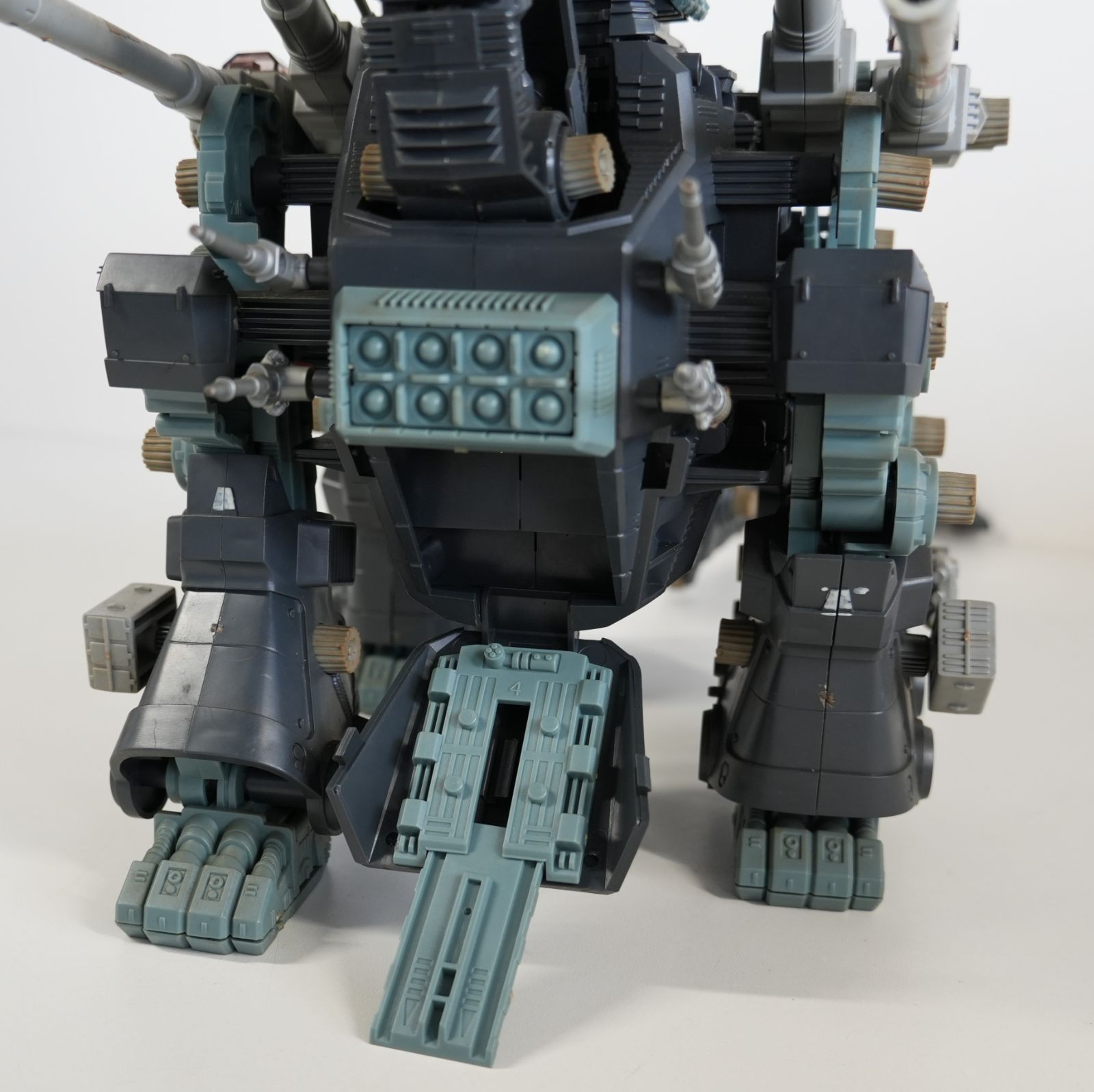 IM] ジャンク品 トミー 旧ゾイド ウルトラザウルス BOZ-005
