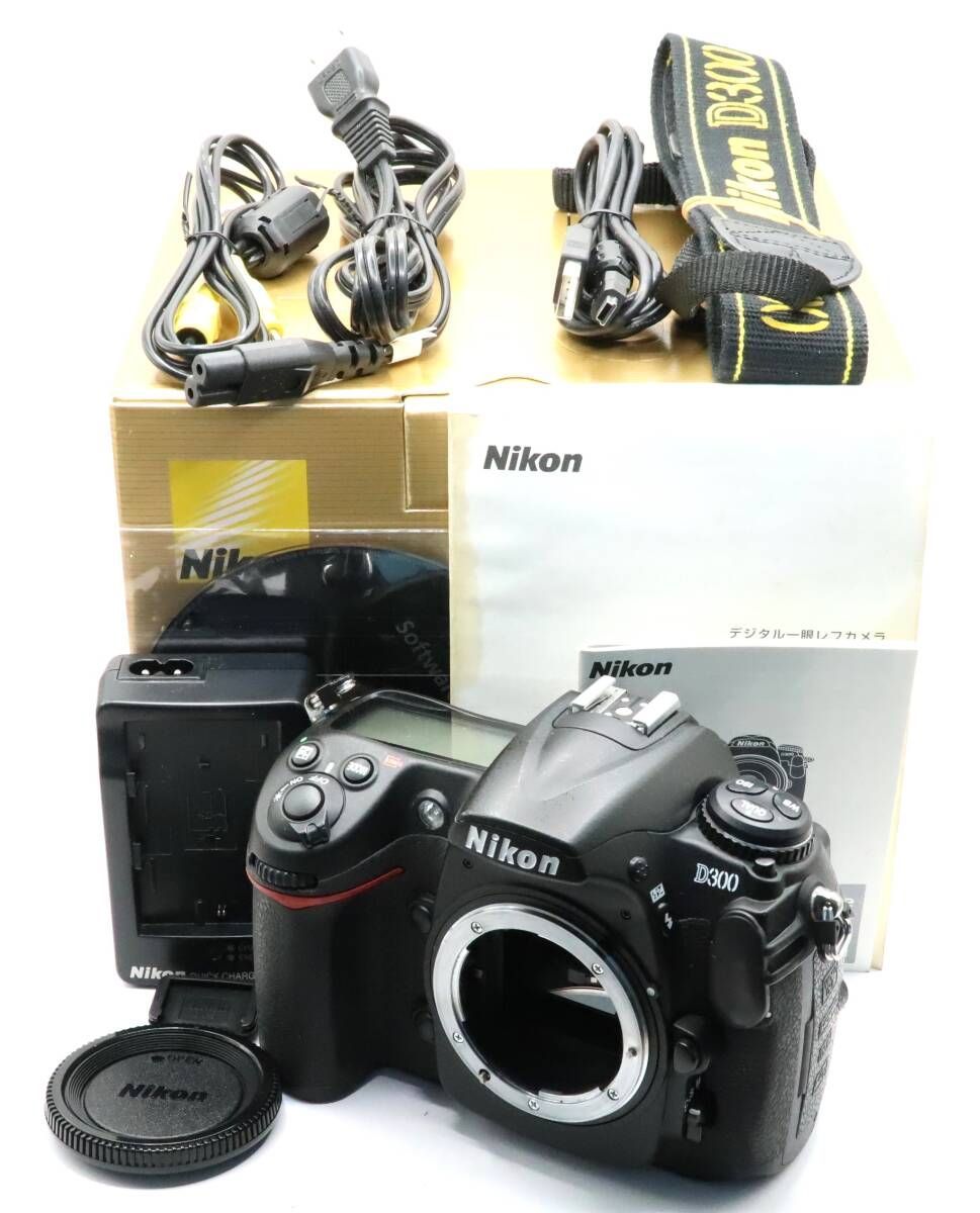 ☆訳あり美品☆ニコン NIKON D300 ボディ 元箱・説明書 ☆訳あり美品☆ニコン NIKON D300 ボディ 元箱・説明書