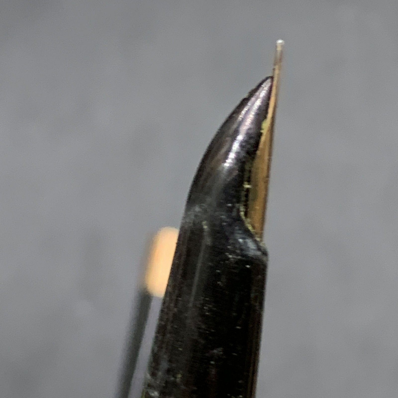 K14万年筆 軸にネーム刻印有