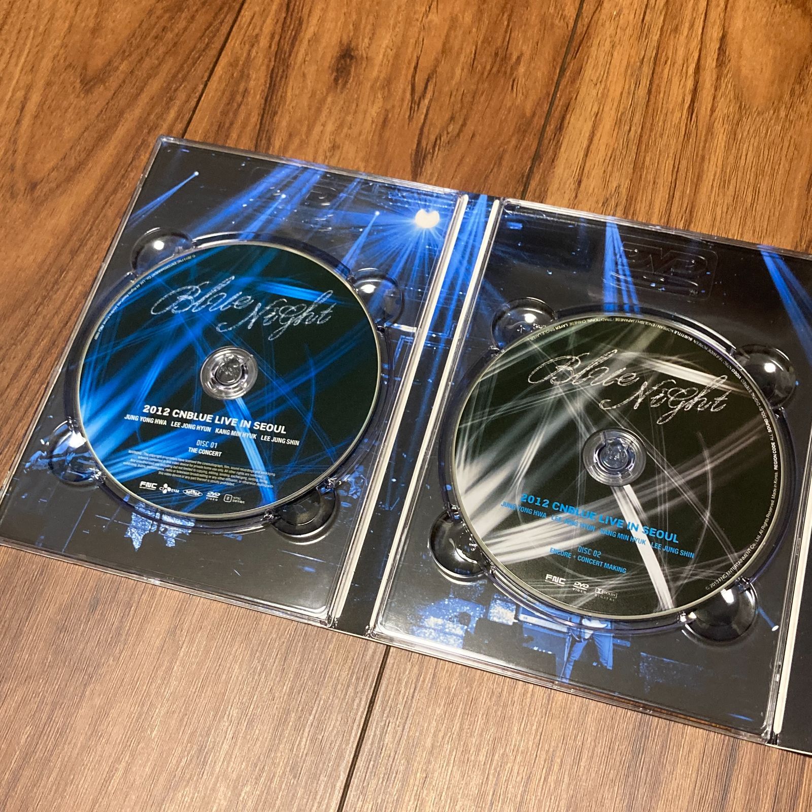 ライブDVD CNBLUE SPECIAL（初回限定プレミアムパッケージ）／ 2012 