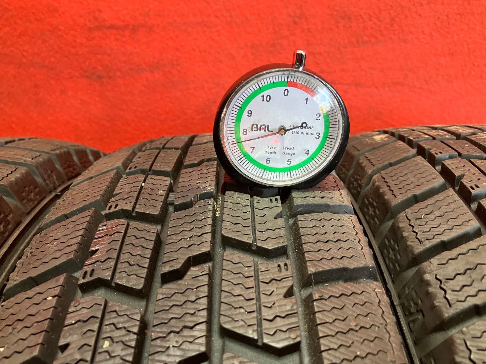 スタッドレスタイヤ 155|65R14