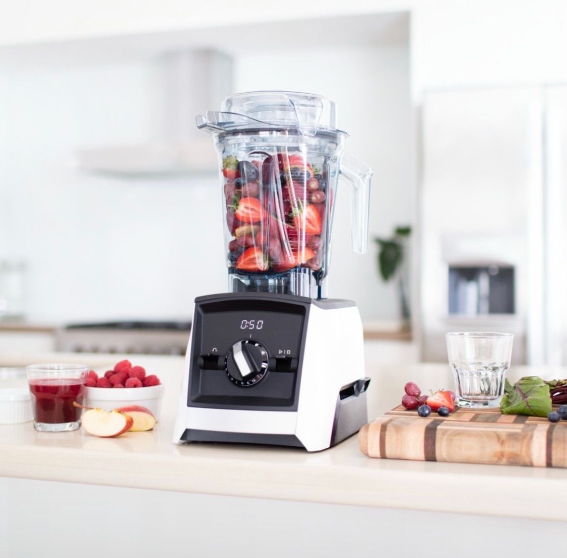 激安単価で Vitamix バイタミックス A2500i R レッド Ascent Series