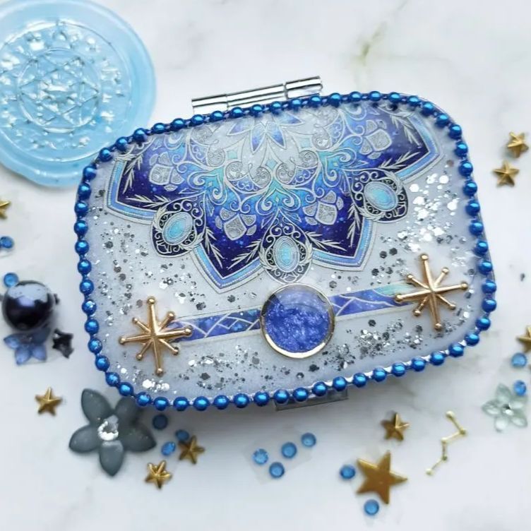 ハンドメイド レジン ピルケース 2