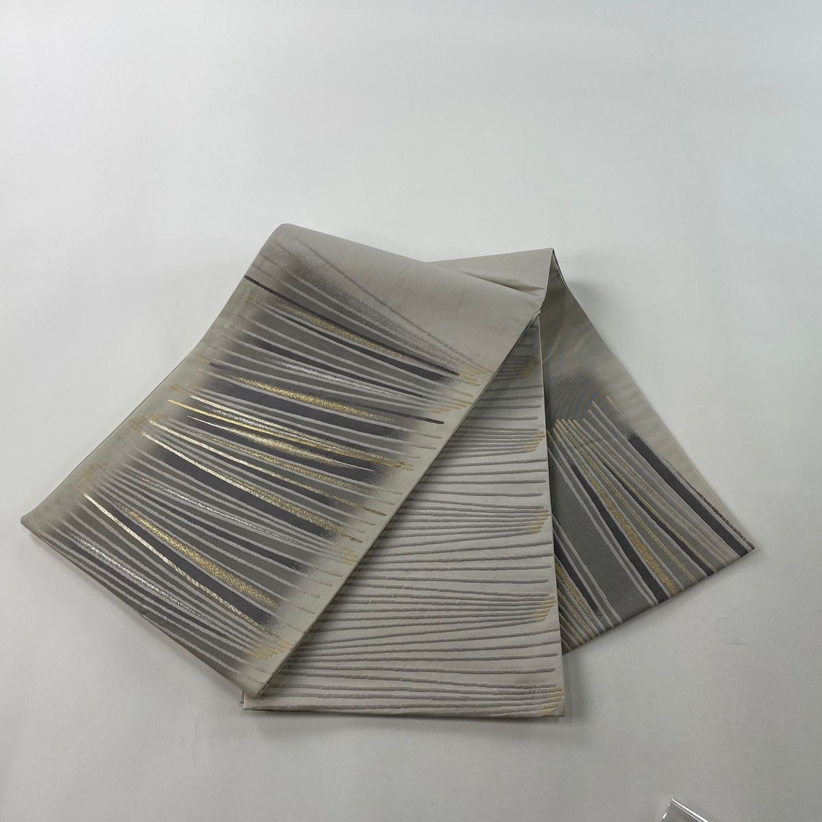 袋帯 美品 名品 疋田 箔 灰色 全通 正絹 中古 美品】 袋帯 名品 加納