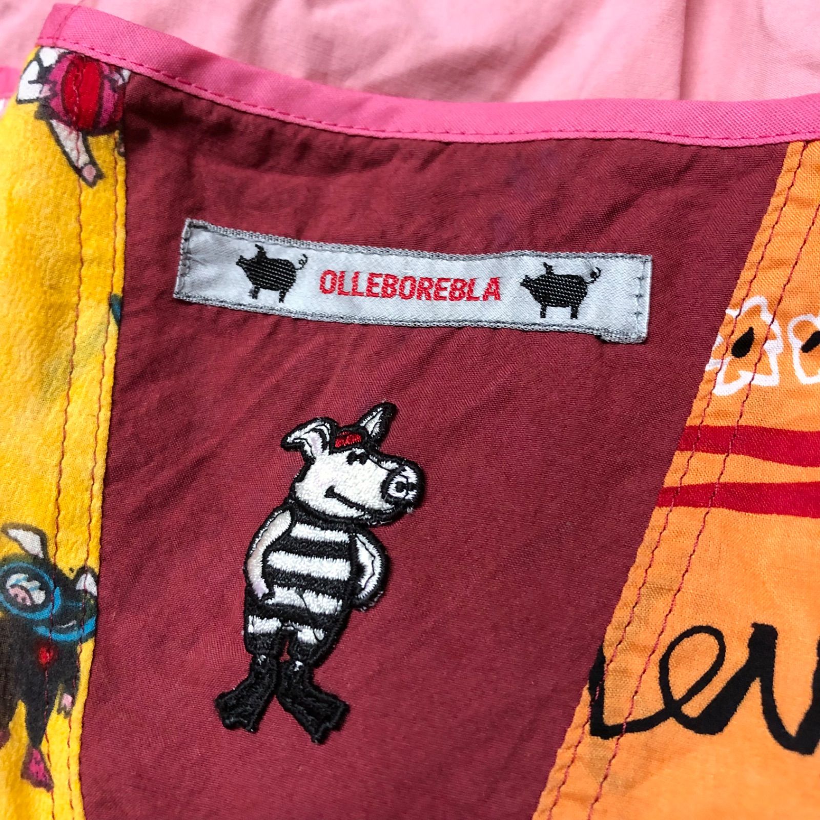 オ*ラ様 OLLEBOREBLA アルベロベロ　パーカー　ブタさん　マルチカラー オ*ラ様 OLLEBOREBLA アルベロベロ パーカー ブタさん マルチカラー