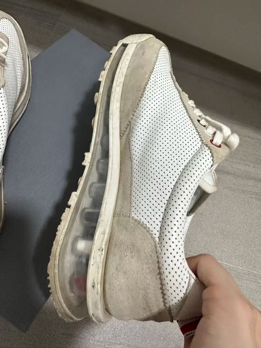 Thom Browne(トム・ブラウン) スニーカーズ 270 サイズ - メルカリ