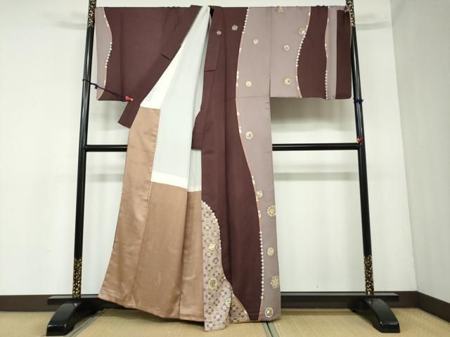 平和屋着物●男性　世界的友禅作家　千地泰弘　訪問着　千地天女　正倉院草花文　金彩　金通し地　正絹　逸品　DAAY5396ud 平和屋着物○男性 世界的友禅作家 千地泰弘 訪問着 千地天女 正倉院