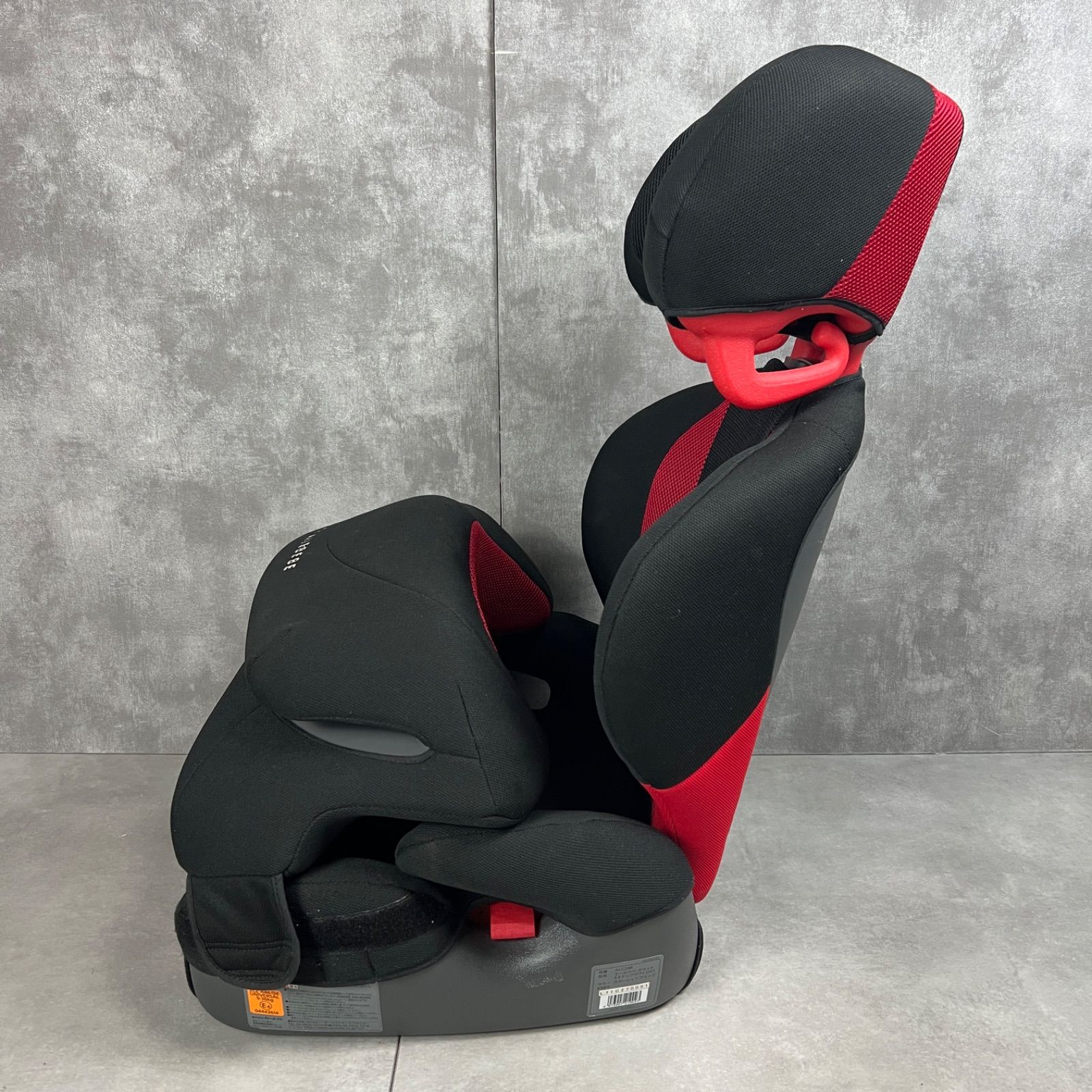 フォローで20％割クーポン配布中