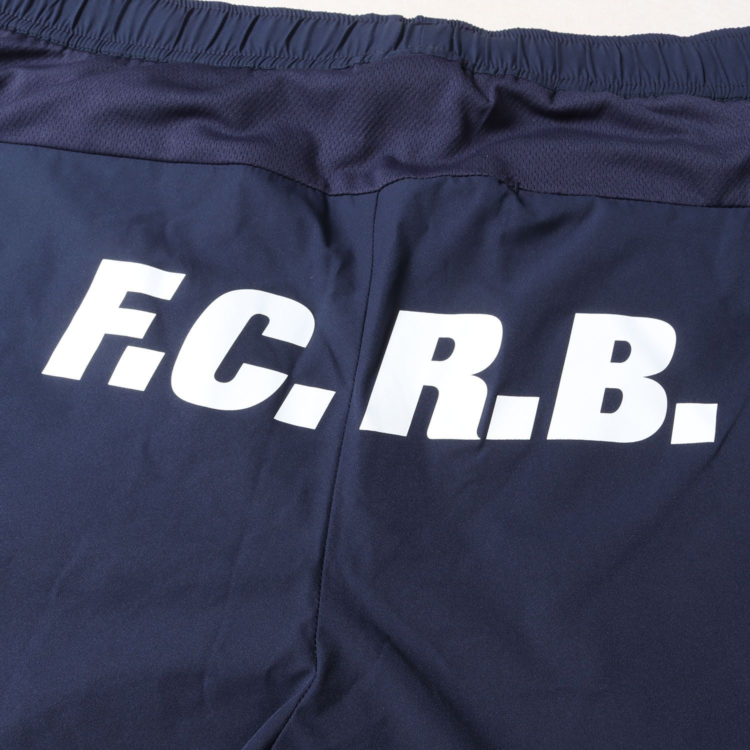 美品 F.C.Real Bristol エフシーレアルブリストル パンツ サイズ:XL