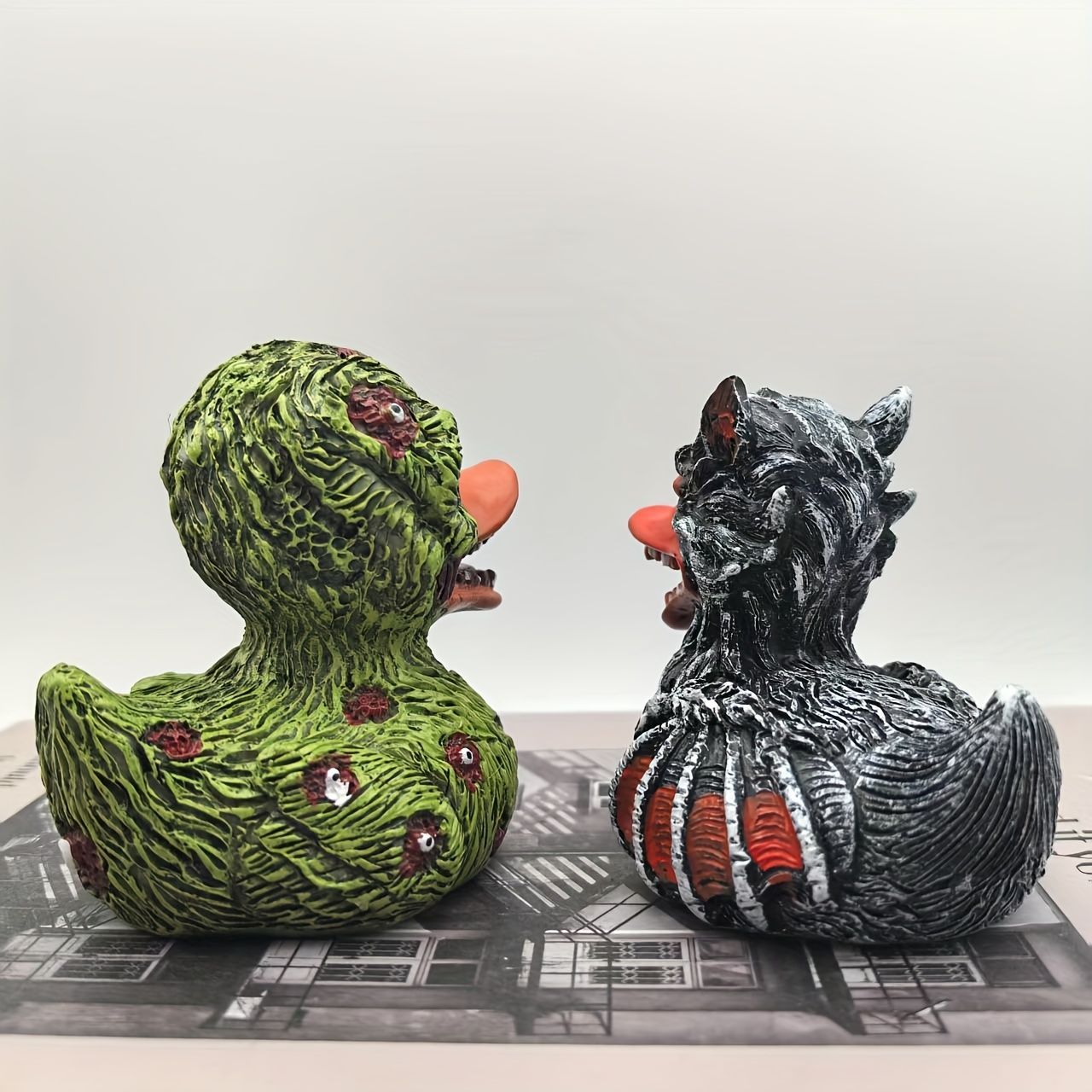 フィギュア アヒル ゾンビ 宇宙人 置物 8cm ホラー 悪魔 こわい 化け物