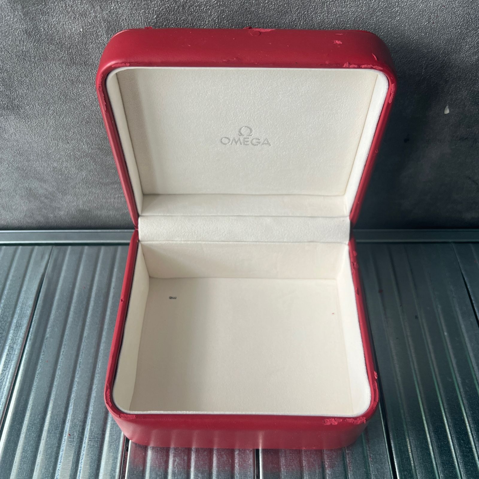 オメガ OMEGA 空箱 時計ケース 1箱 BOX 付属品なし - メルカリ